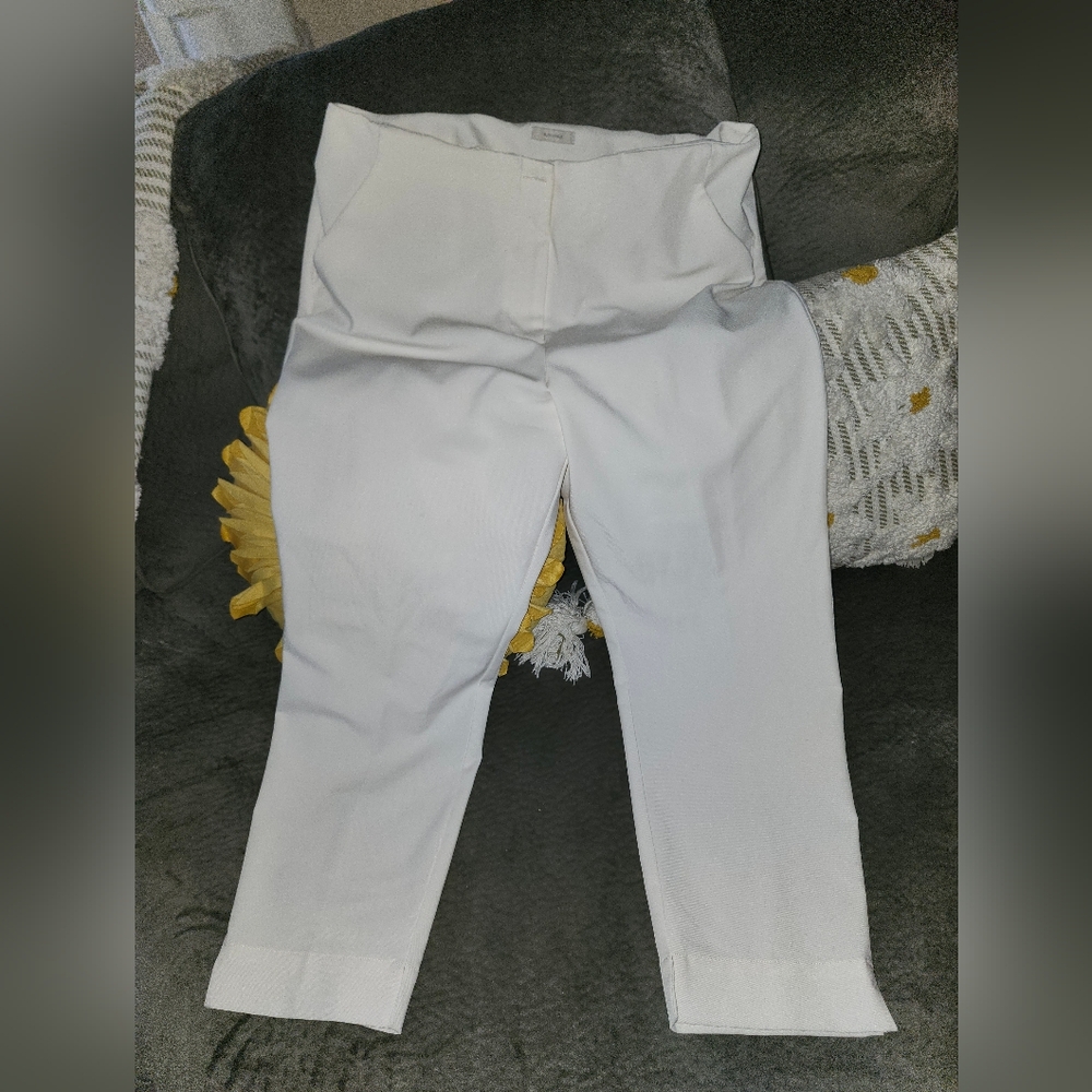 Cream Cropped Slacks